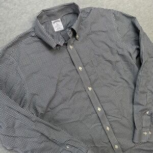 Brooks Brothers Shirt Mens Medium Navy Gingham Check Regent Fit Button Down